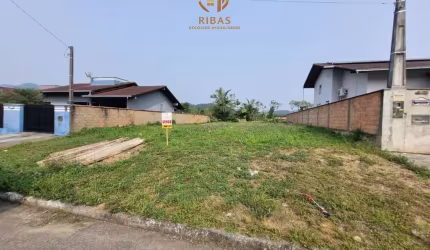 Terreno à venda no Rio da Luz, Jaraguá do Sul  por R$ 230.000