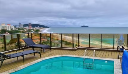 Apartamento Cobertura Duplex na praia de Penha SC