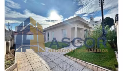 Casa com 4 quartos à venda na Rua Doutor Abel Capela, --, Coqueiros, Florianópolis por R$ 1.350.000