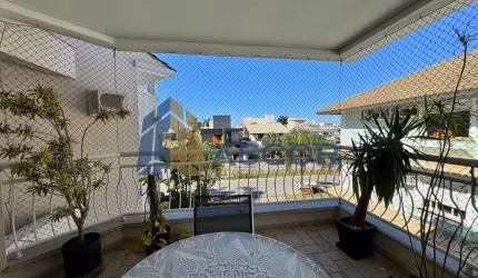 Apartamento com 3 quartos à venda na Avenida dos Búzios, --, Jurerê Internacional, Florianópolis por R$ 2.650.000
