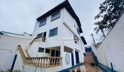 Sobrado com 4 dormitórios, 310 m² - venda por R$ 1.000.000,00 ou aluguel por R$ 6.600,00/mês - Campo Grande - São Paulo/SP