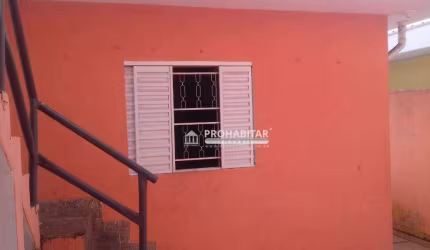 Vendo ótima casa na região do Jardim Cliper com 2 quartos, sala, cozinha, banheiro, 1 vaga de garagem, quintal e edícula com banheiro