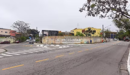 Terreno de 960m²  à venda no Parque América