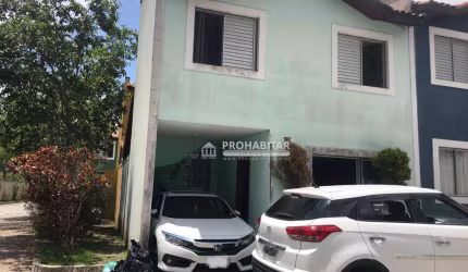 Sobrado com 3 dormitórios à venda no Horto do Ipê