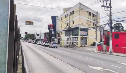 Prédio para alugar na Avenida Guarapiranga