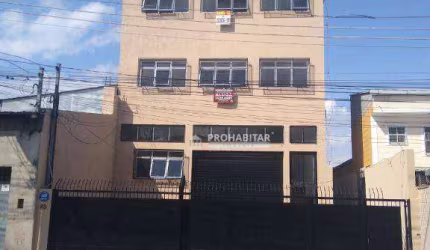 Prédio de 800m² para locação em Interlagos