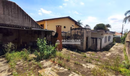 Casa à venda em Interlagos