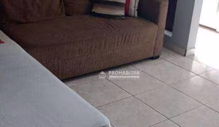 Vendo ótimas casas para renda com 4 casas no mesmo quintal com 3 vagas de garagem