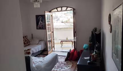 Sobrado à venda no Recanto Campo Belo