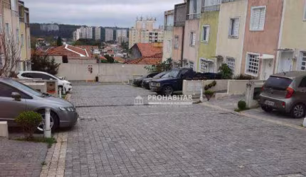 Vendo Sobrado condomínio fechado, 3 dormitórios sendo 1 suíte, terraço, wc social, sala para 2 ambientes, cozinha planejada, depósito no sótão,