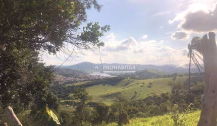 Área à venda em Capitólio - Minas Gerais