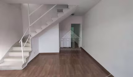 Sobrado com 2 dormitórios à venda na Cidade Dutra