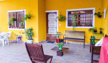 Casa com 2 dormitórios à venda no Parque São José