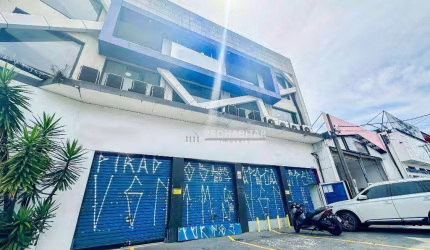 Salão de esquina para alugar com estacionamento na Av. Cupecê, 410 m² por R$ 15.000/mês - Jardim Prudência - São Paulo/SP