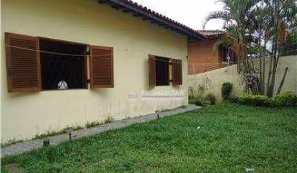 Casa com 3 dormitórios à venda no Jardim Santa Helena