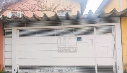Sobrado com 3 dormitórios e edícula à venda no Jardim das Camélias