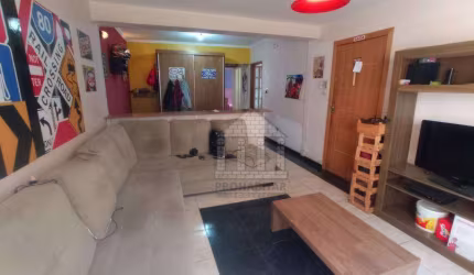 Casa com 2 dormitórios à venda na Cidade Dutra