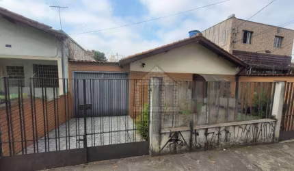 Casa com 3 dormitórios à venda no Jardim Marajoara