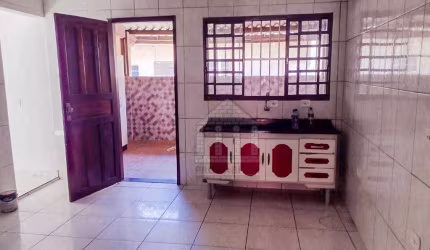 Casa com 1 dormitório para alugar no Parque São José