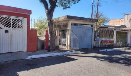 Casa com 3 quartos à venda no Jardim Edith