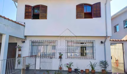 Sobrado com 3 quartos à venda em Interlagos