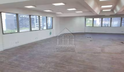 Conjunto à venda ou aluguel na Cidade Monções