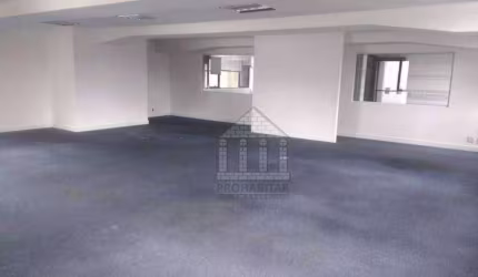 Conjunto à venda ou aluguel na Cidade Monções
