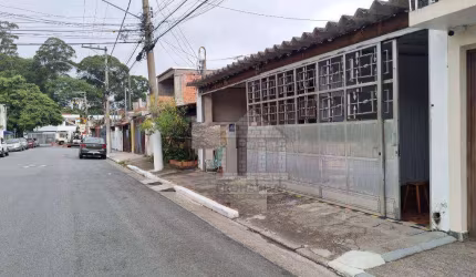 Casa com 2 dormitórios à venda no Jardim dos Lagos