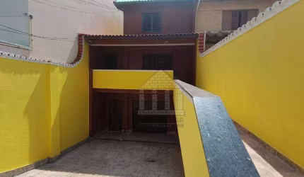 Sobrado com 4 dormitórios à venda ou aluguel no Jardim Marajoara