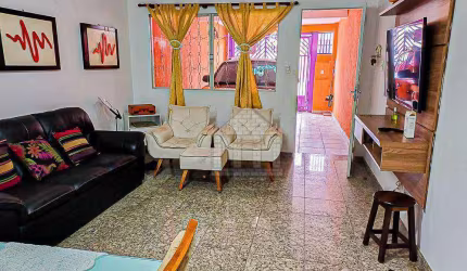 Sobrado com 2 quartos à venda no Socorro