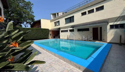 Casa com 4 quartos à venda em Interlagos