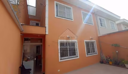 Sobrado com 3 quartos à venda no Jardim Sabará