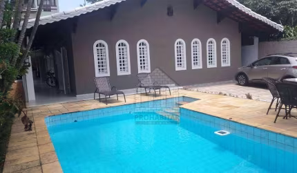 Casa com 3 quartos à venda em Interlagos