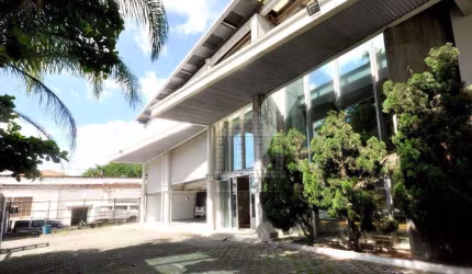 Prédio para alugar na Água Branca