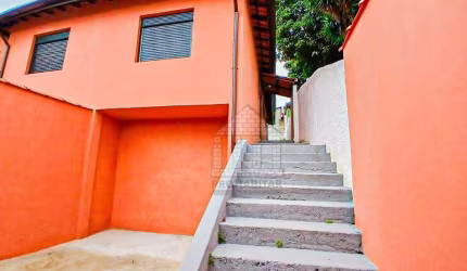 Casa com 2 quartos à venda no Jardim Iporanga