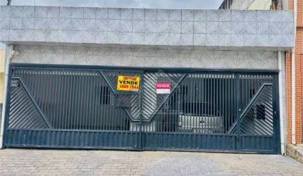 Casa com 6 dormitórios à venda no Jardim Ramala