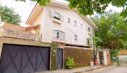 Sobrado com 4 dormitórios à venda ou aluguel na Vila Nova Caledônia