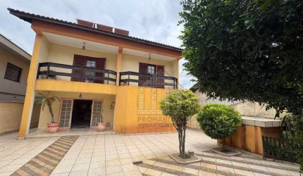 Sobrado com 4 dormitórios à venda em Veleiros