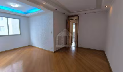 Apartamento com 3 dormitórios à venda na Socorro
