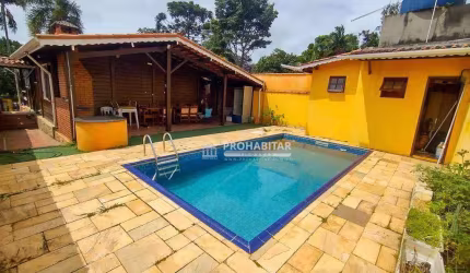 Casa com 2 dormitórios para alugar no Jardim das Palmeiras (Zona Sul)