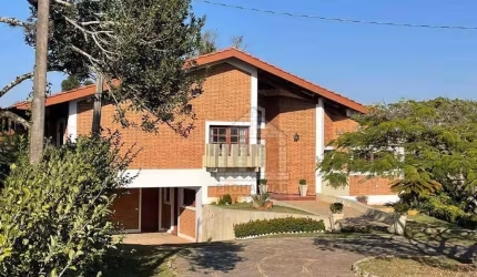 Casa com 6 dormitórios à venda no Parque das Laranjeiras - Itatiba/SP