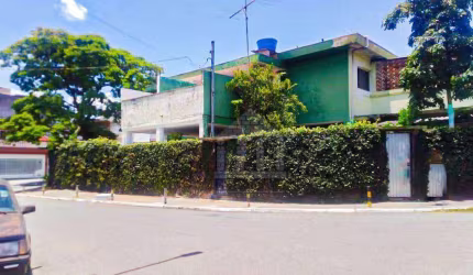 Casa com 7 dormitórios à venda no Jardim Edith