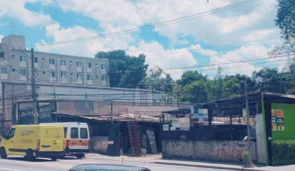 Terreno à venda no Jardim da Pedreira