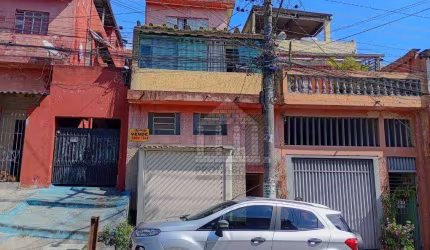 Sobrado com 3 dormitórios à venda no Jardim dos Manacás