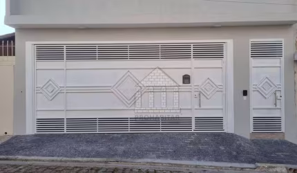 Casa com 2 dormitórios para alugar no Recanto dos Sonhos