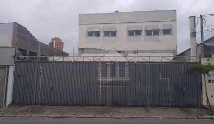 Galpão á venda ou aluguel no Jardim Marajoara