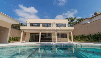 Casa com 3 dormitórios à venda no Jardim Marajoara
