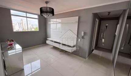 Apartamento com 2 dormitórios à venda no Jardim Miriam