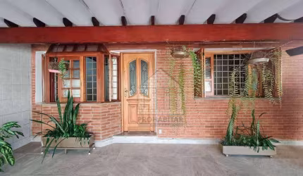 Casa com 4 dormitórios à venda no Jardim dos Prados