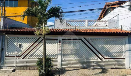 Casa com 3 dormitórios à venda no Parque das Árvores